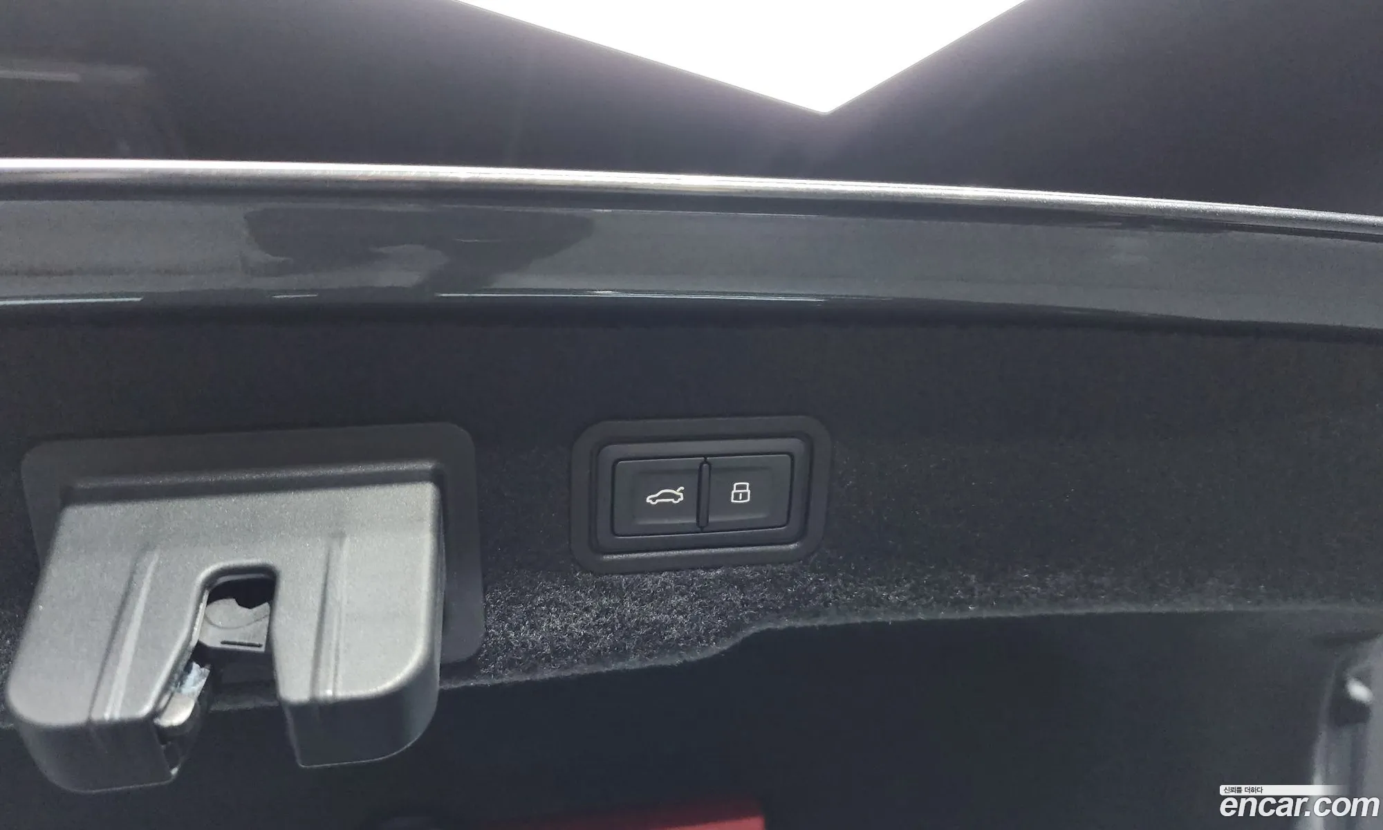 Audi A8 2023 — 20