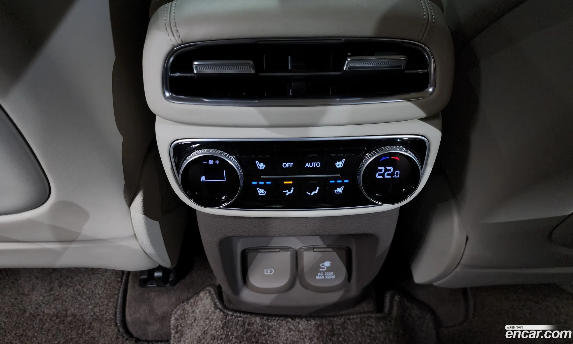 Genesis GV80 2023 — 12