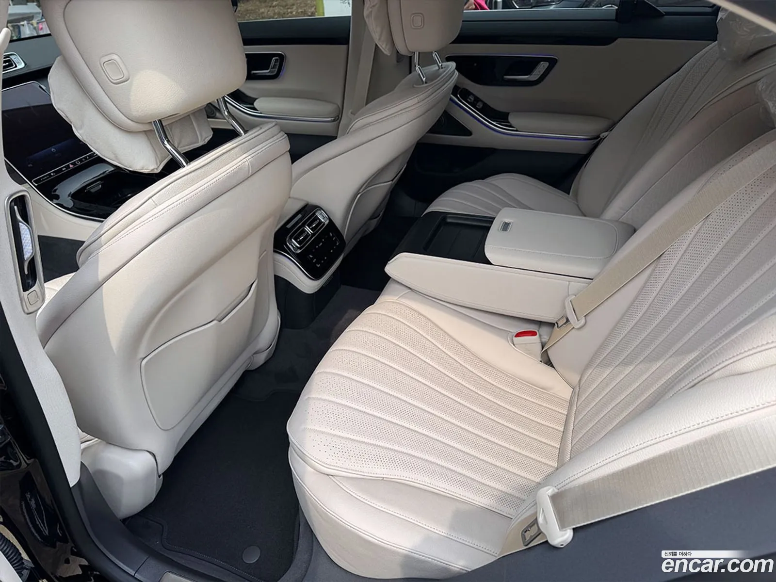 Mercedes-Benz S-Class W223 2025 — 9