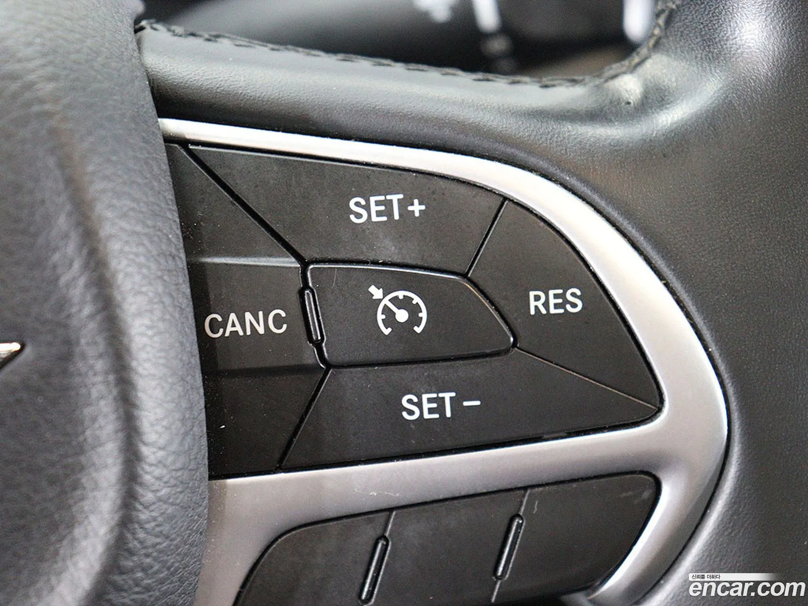 Chrysler 200 2015 — 3