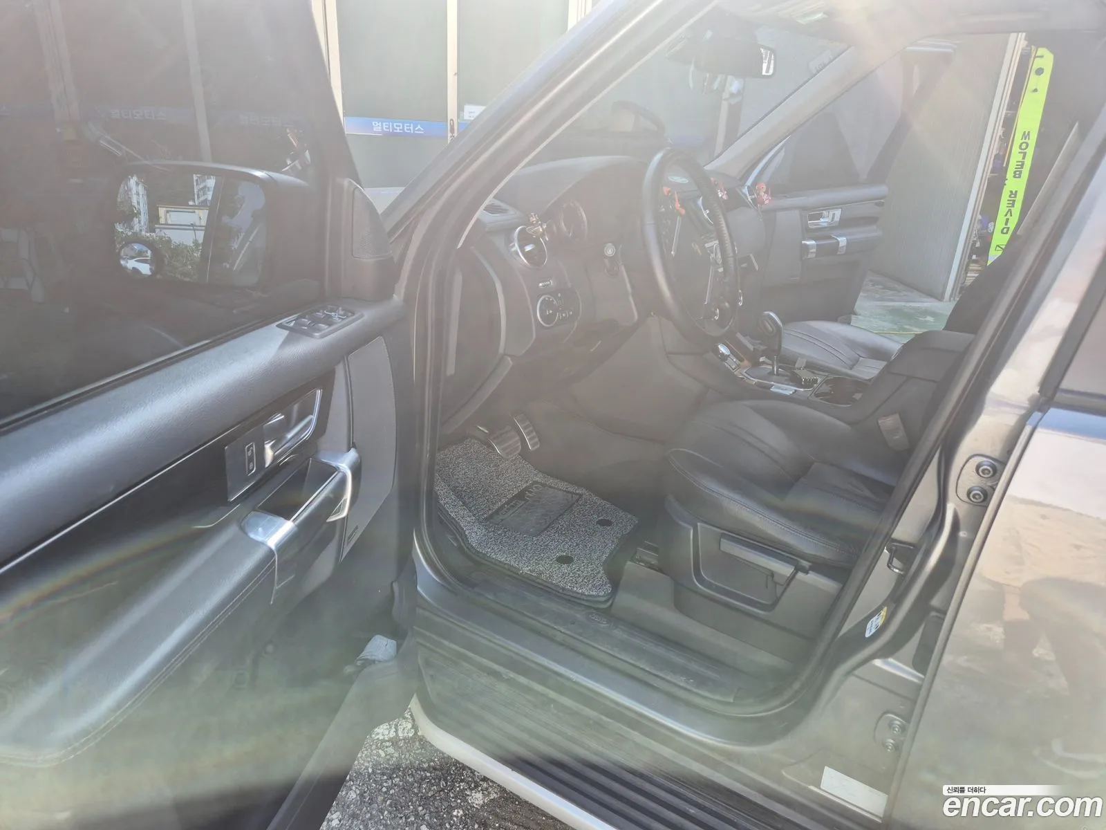 Land Rover Discovery 4 2010 — 13