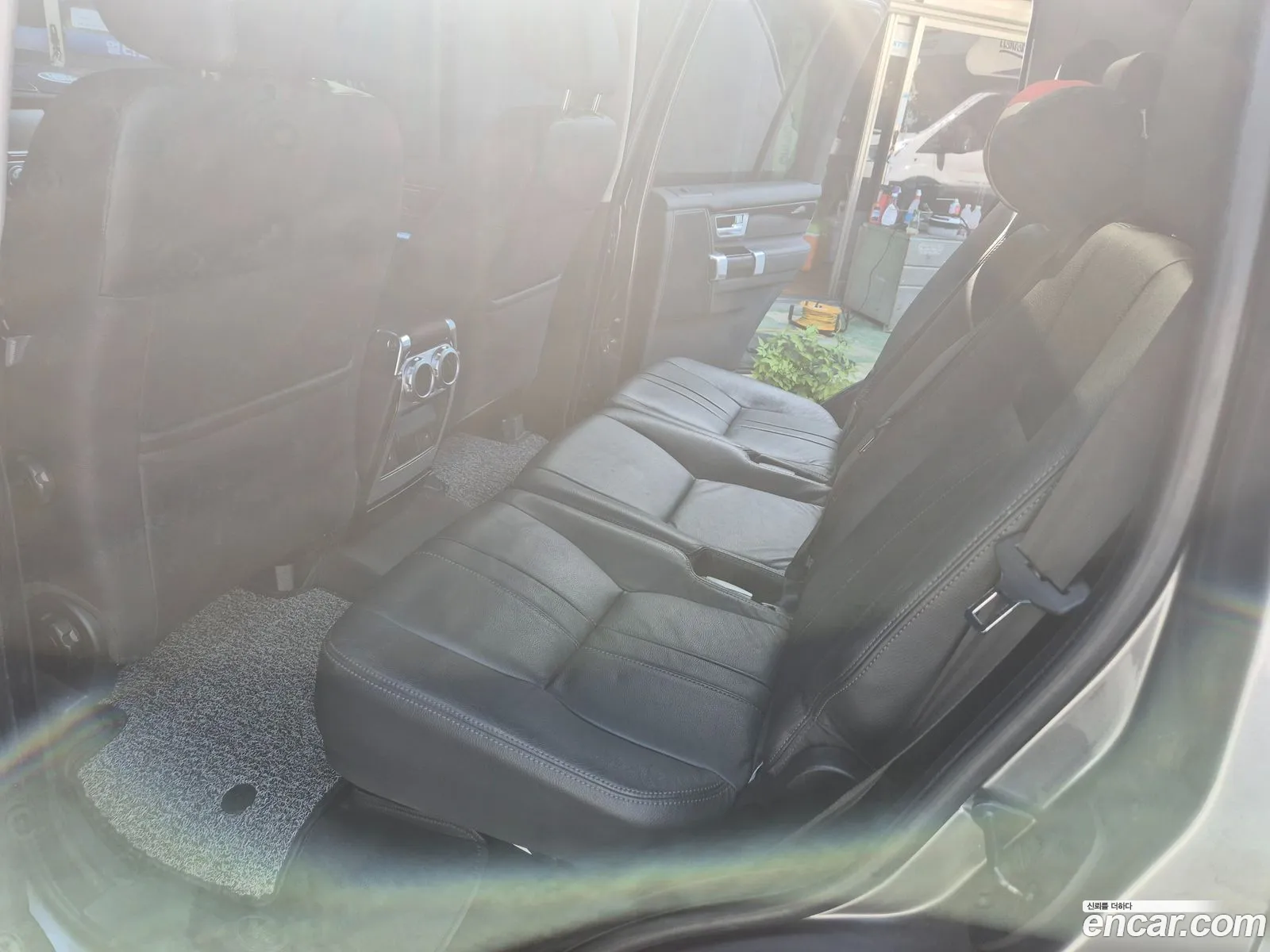 Land Rover Discovery 4 2010 — 5