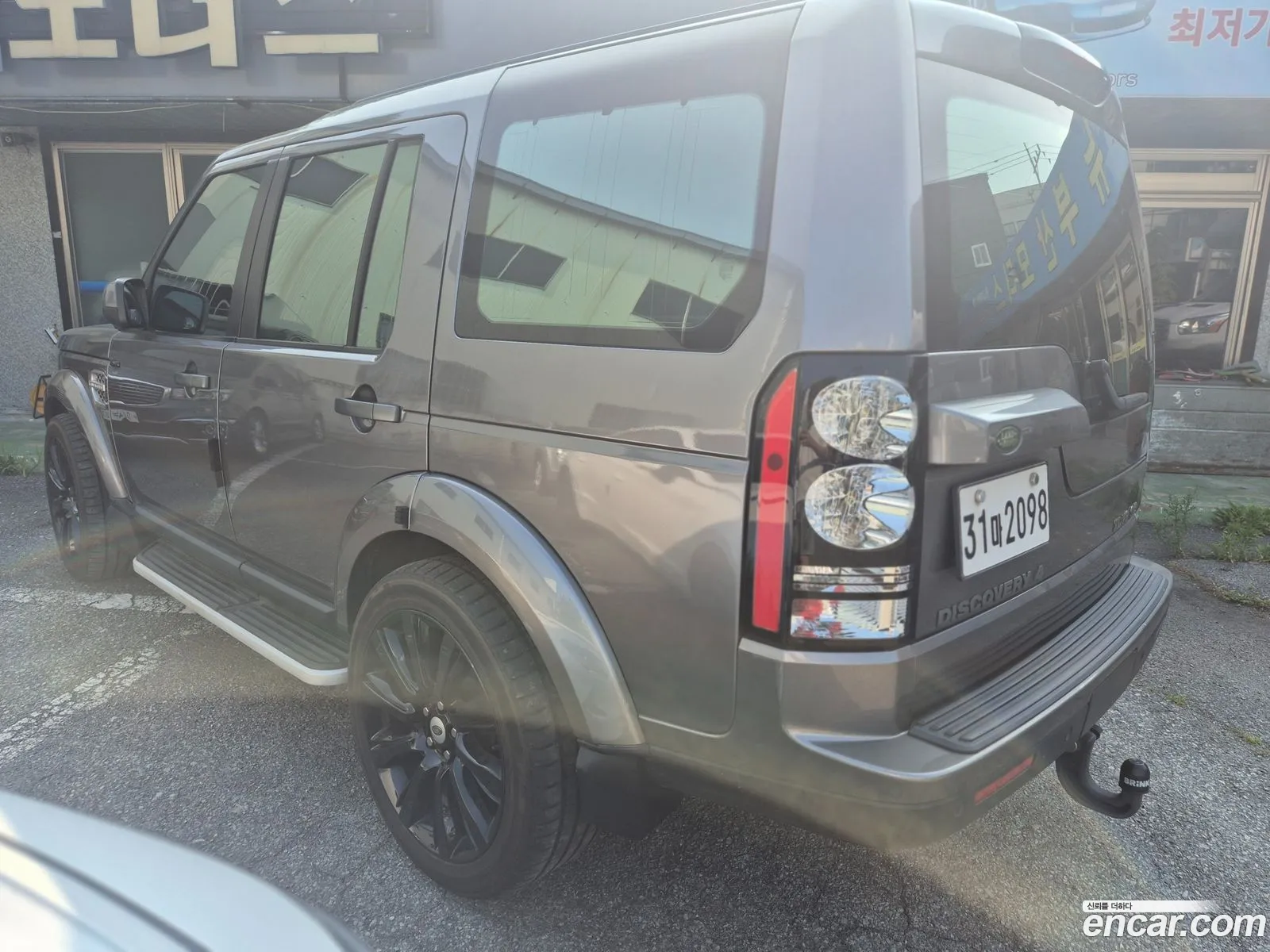 Land Rover Discovery 4 2010 — 2