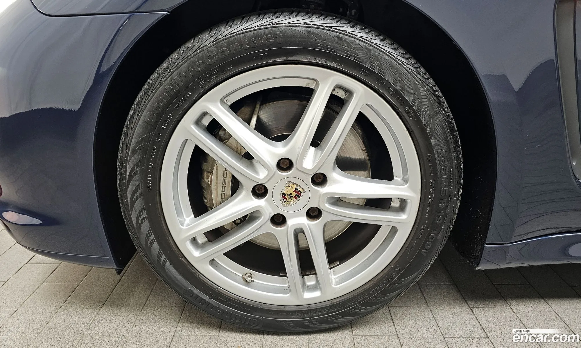Porsche Panamera 2010 WP0AB2979BL060533 — 4