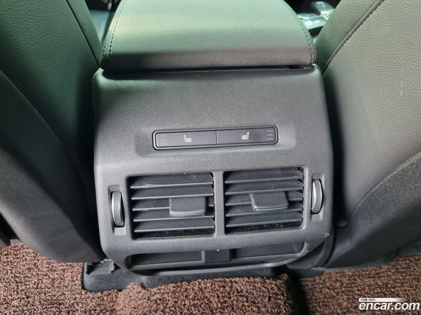 Land Rover Discovery Sport 2020 — 18
