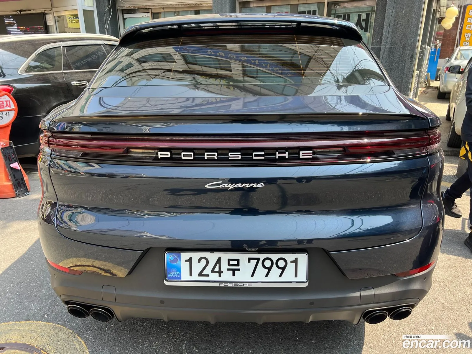 Porsche Cayenne 2023 — 14