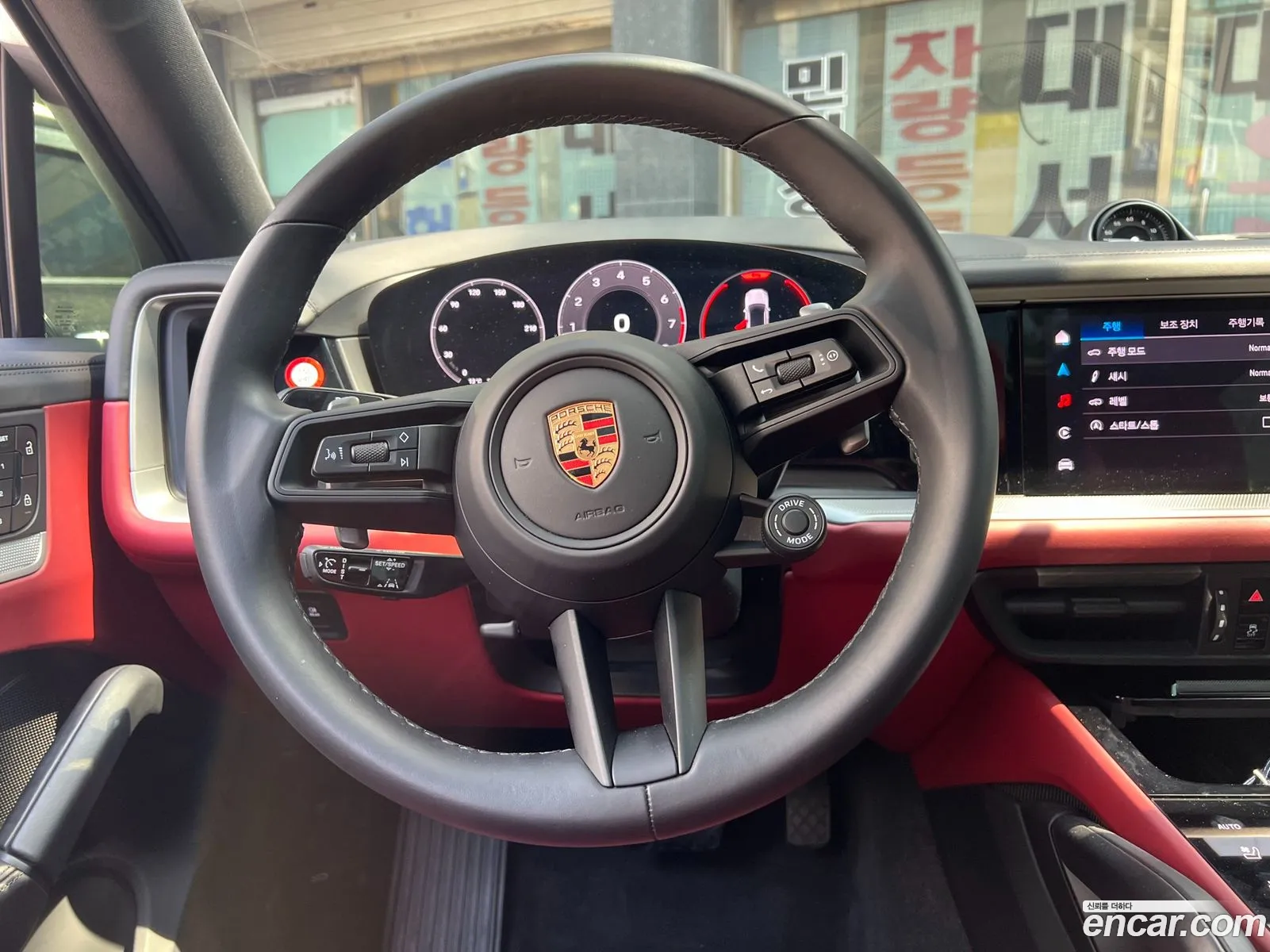 Porsche Cayenne 2023 — 5