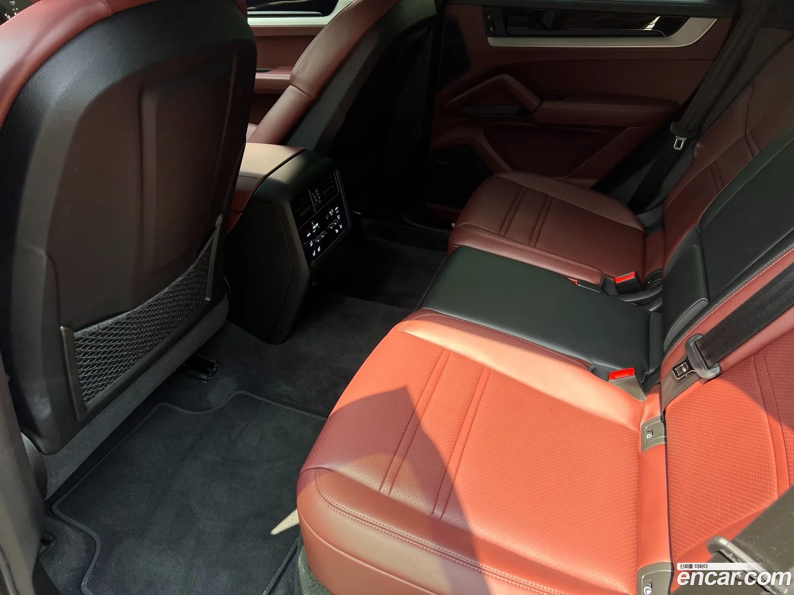 Porsche Cayenne 2024 — 16