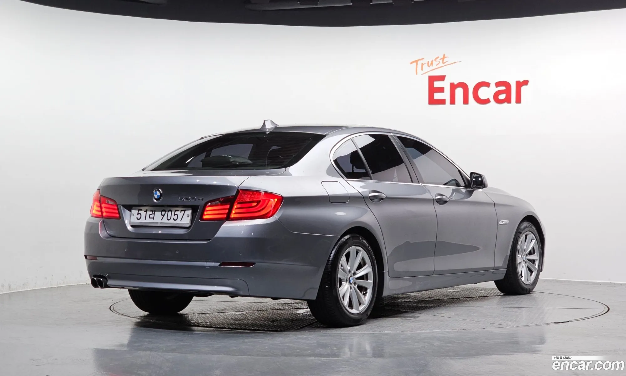 BMW 5 Series 2012 — 12
