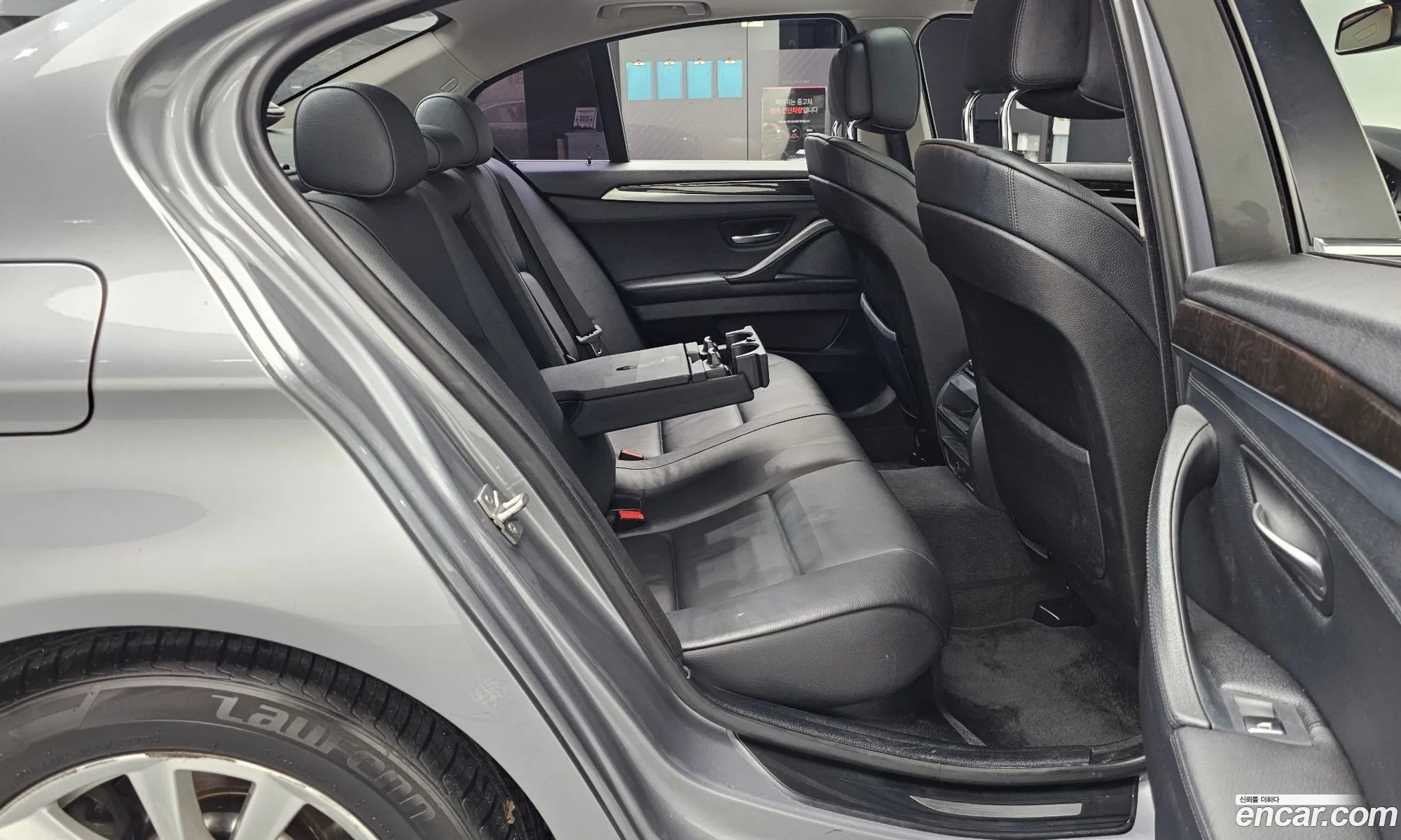 BMW 5 Series 2012 — 19