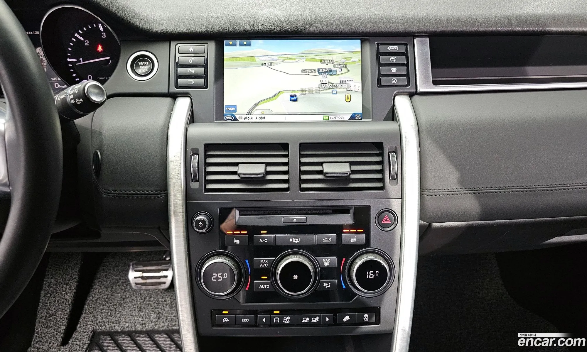 Land Rover Discovery Sport 2016 — 16