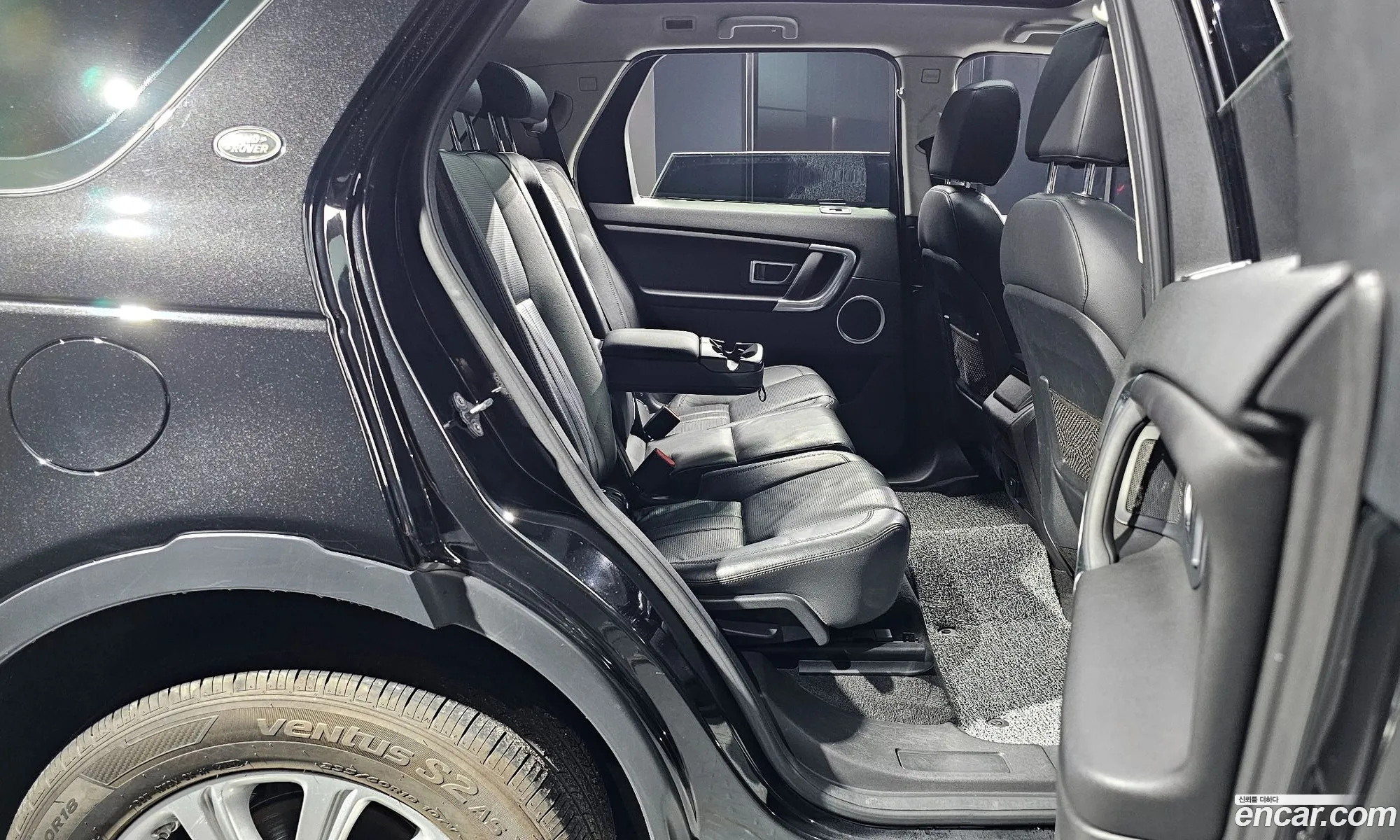 Land Rover Discovery Sport 2016 — 18