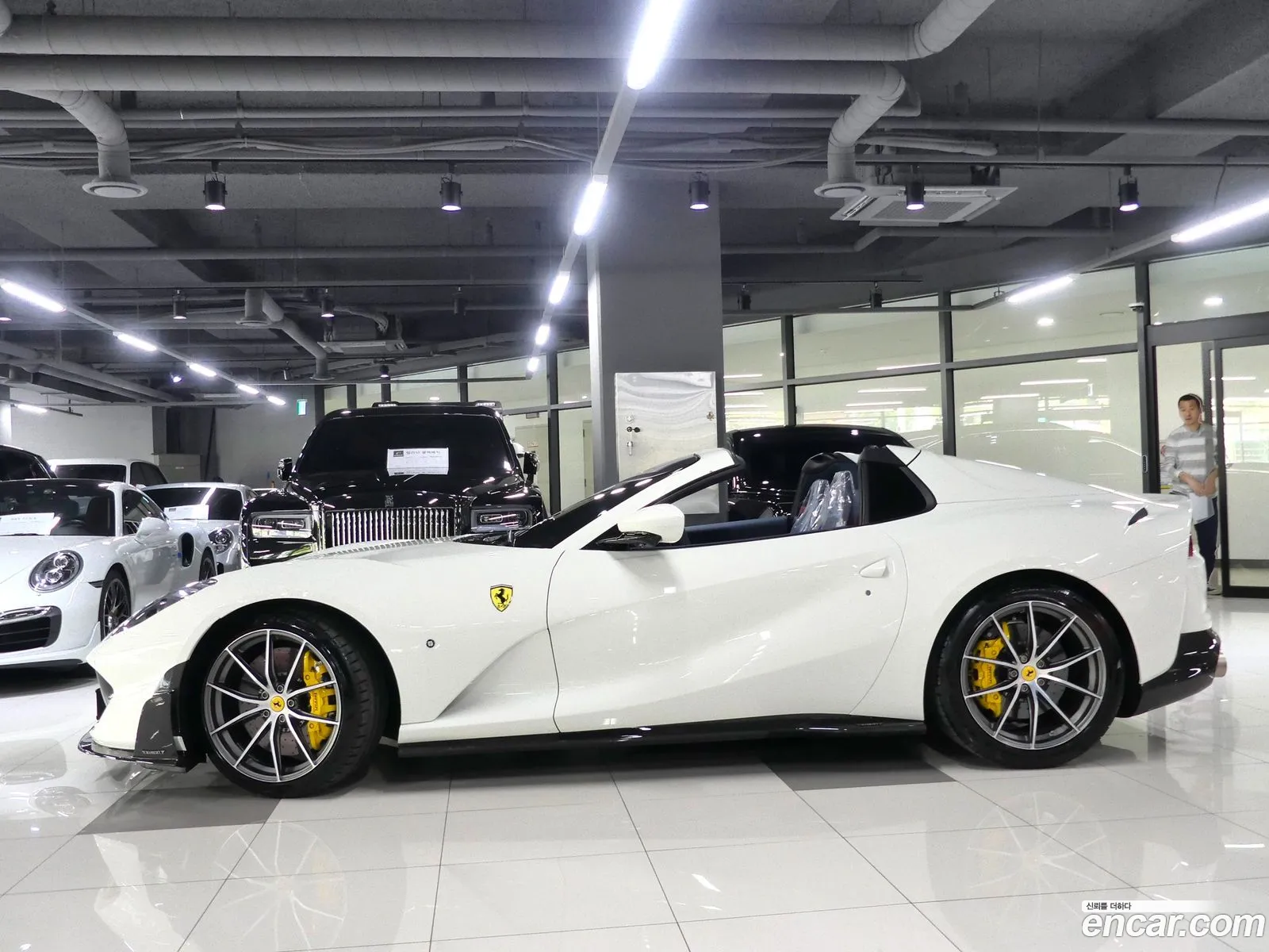 Ferrari 812 GTS 2021 — 9