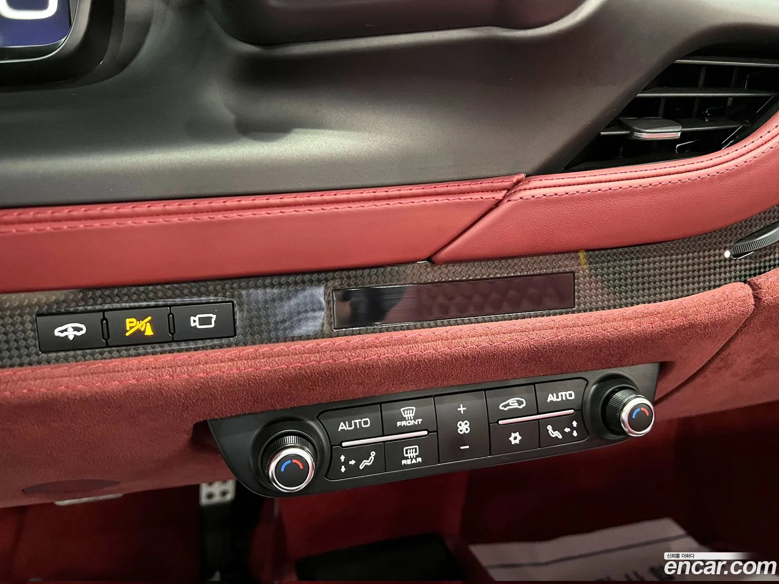 Ferrari F8 Spider 2021 — 20