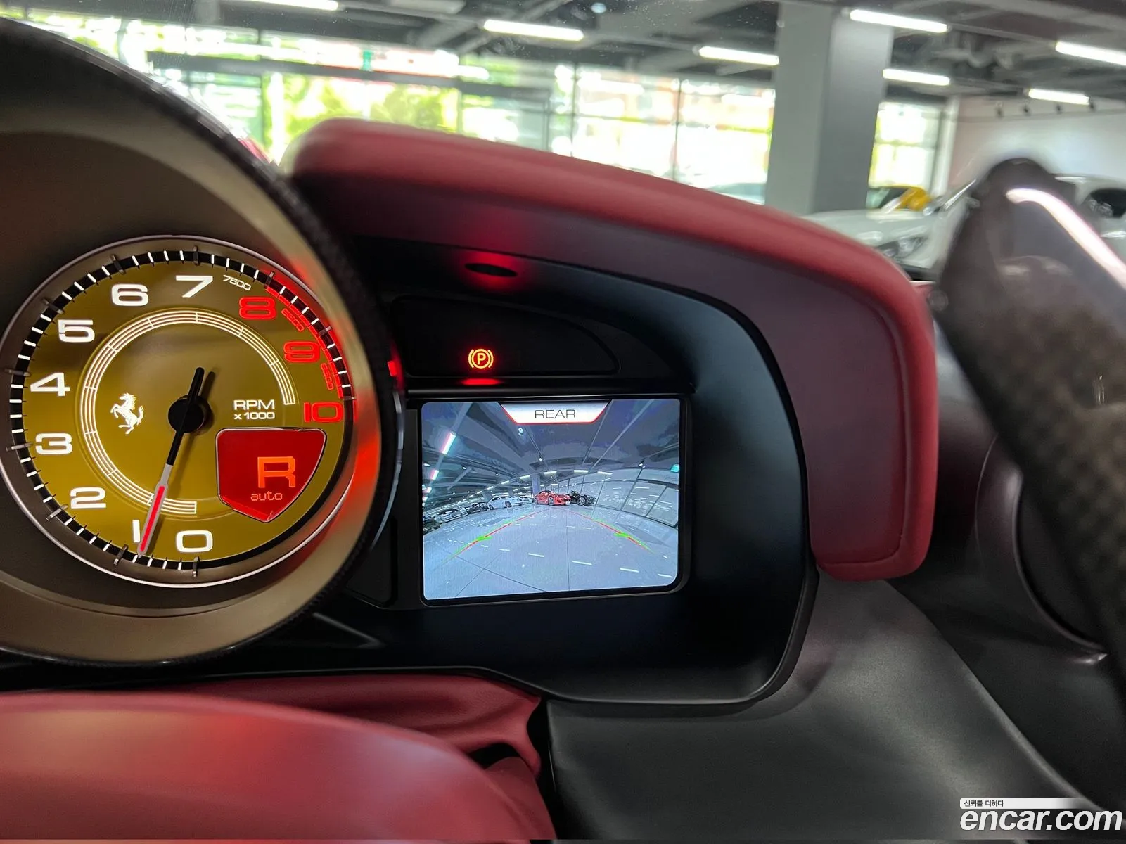 Ferrari F8 Spider 2021 — 11