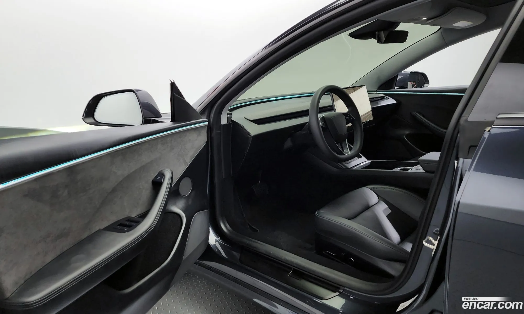 Tesla Model 3 2024 LRW3E7EK0RC192224 — 11