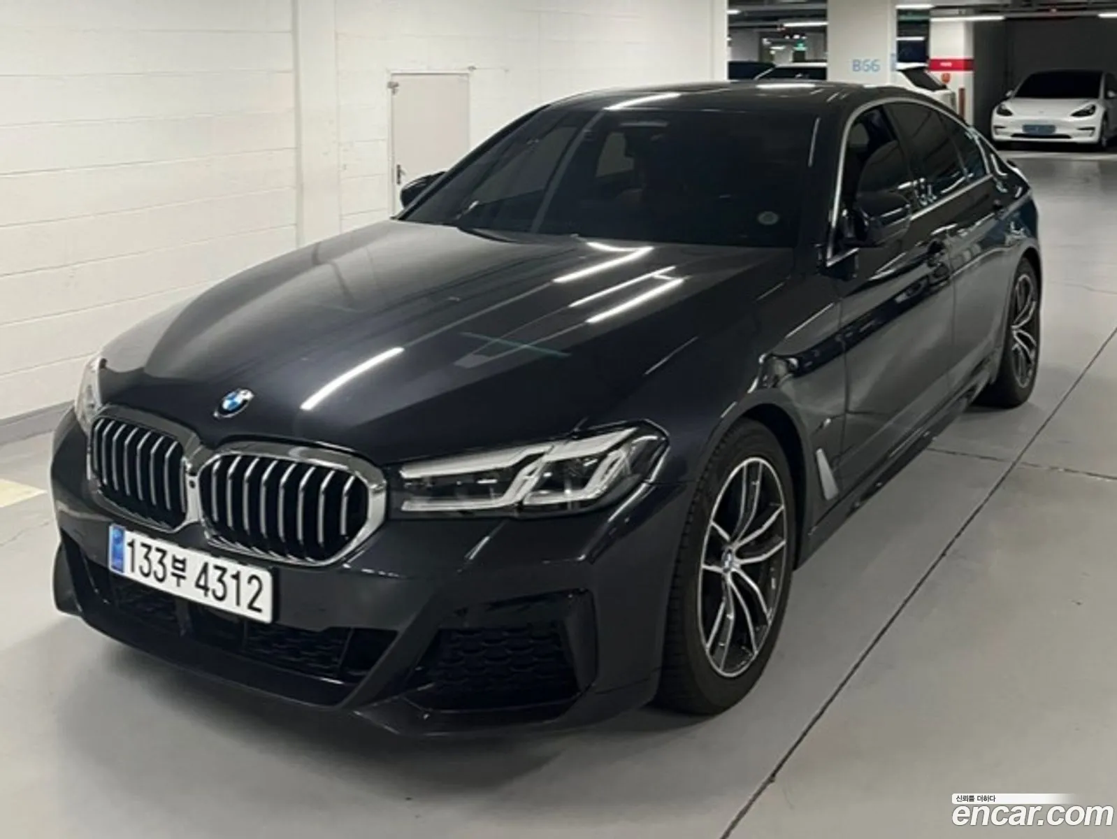 BMW 5 Series 2023 — 4
