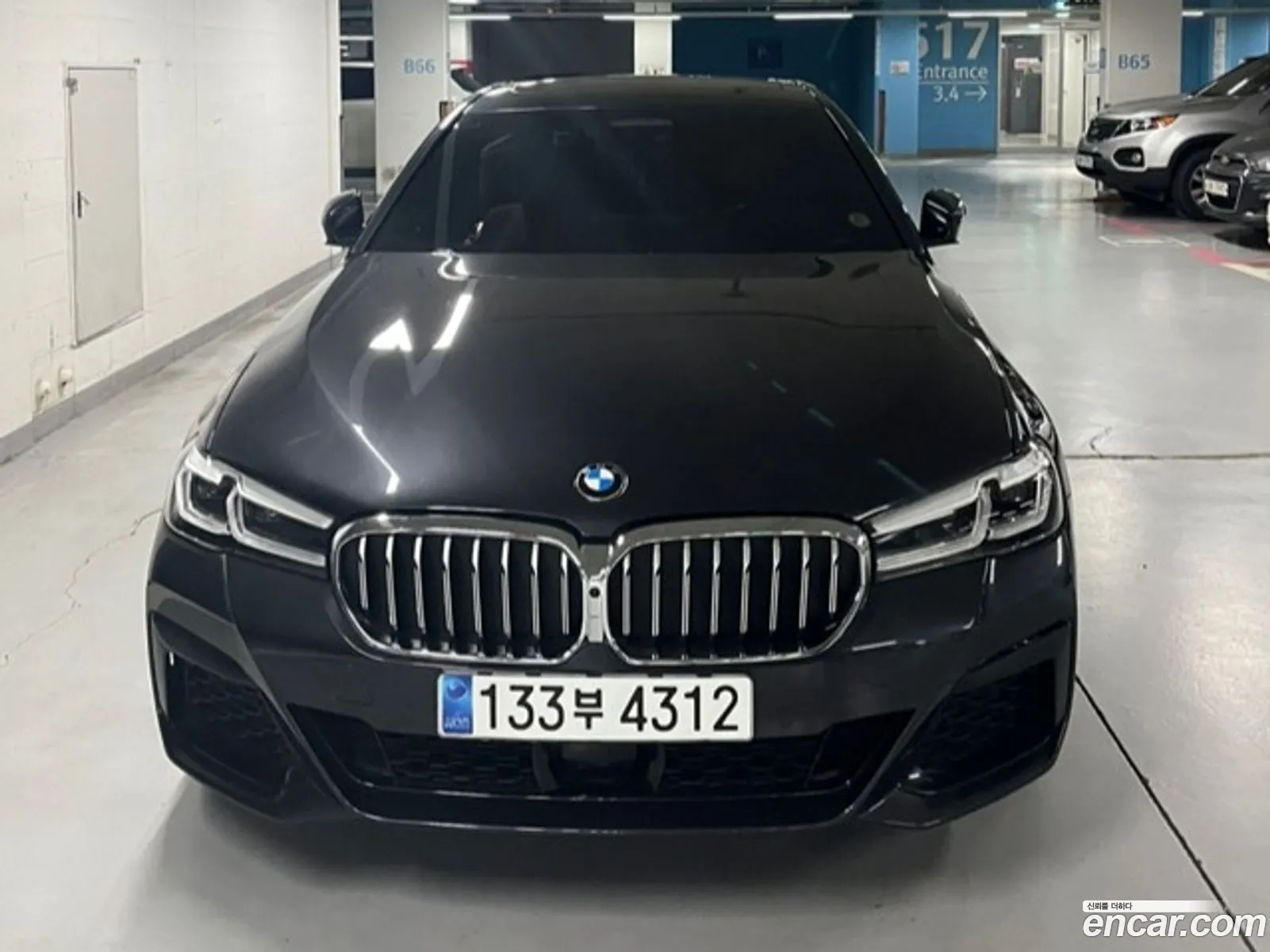 BMW 5 Series 2023 — 11