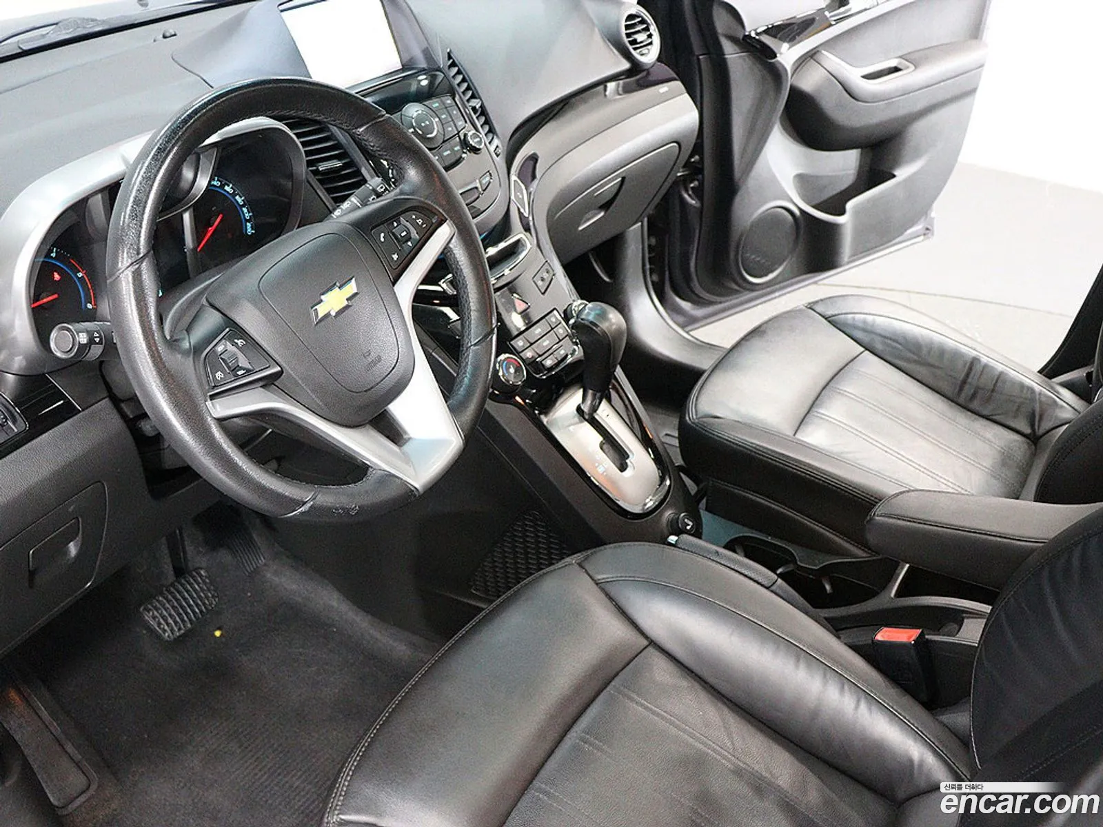Chevrolet (GM Daewoo) Orlando 2011 — 11