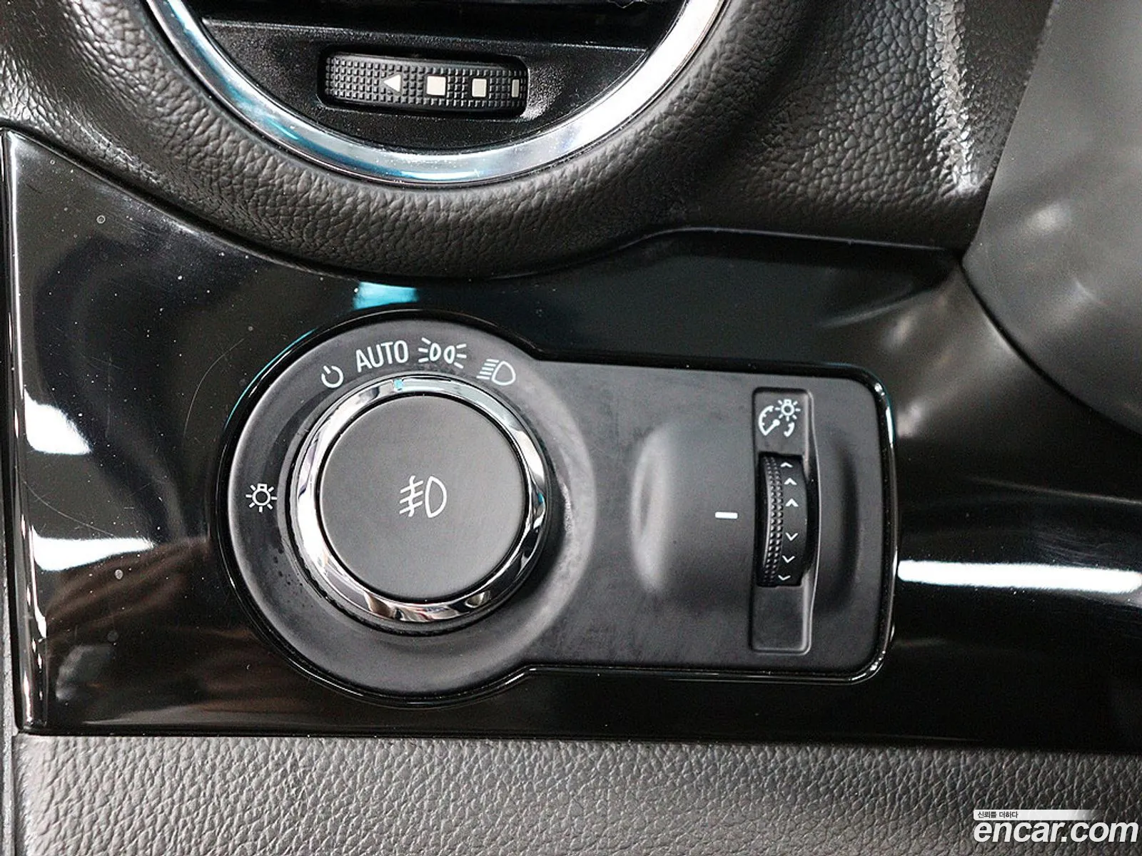 Chevrolet (GM Daewoo) Orlando 2011 — 13
