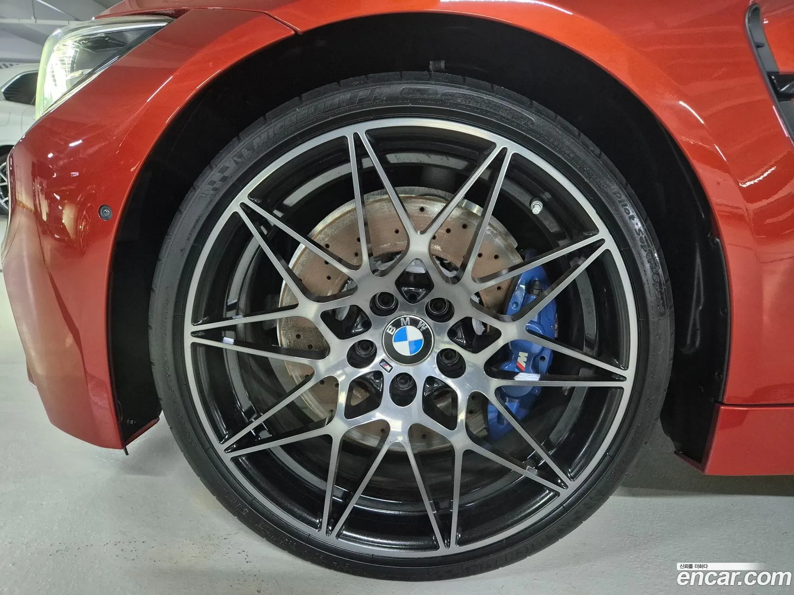 BMW M4 2017 — 12
