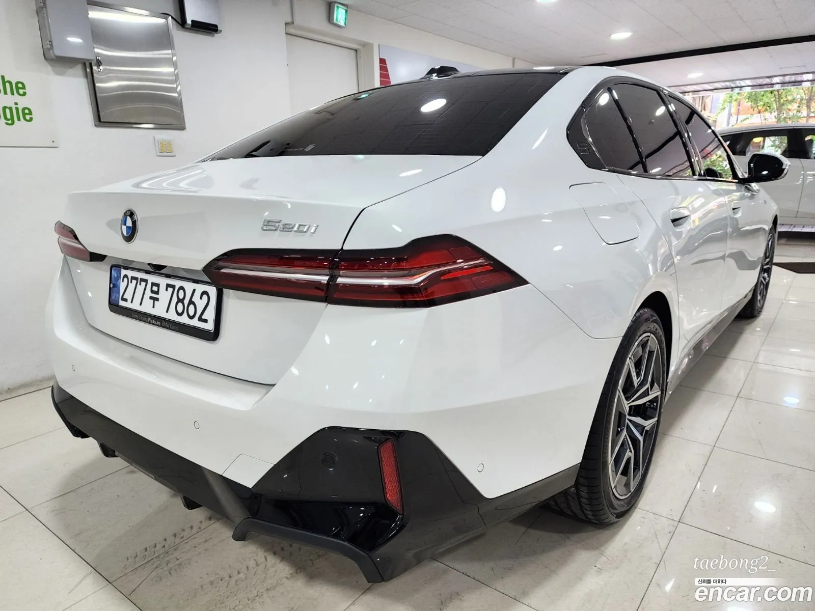 BMW 5 Series 2024 — 10
