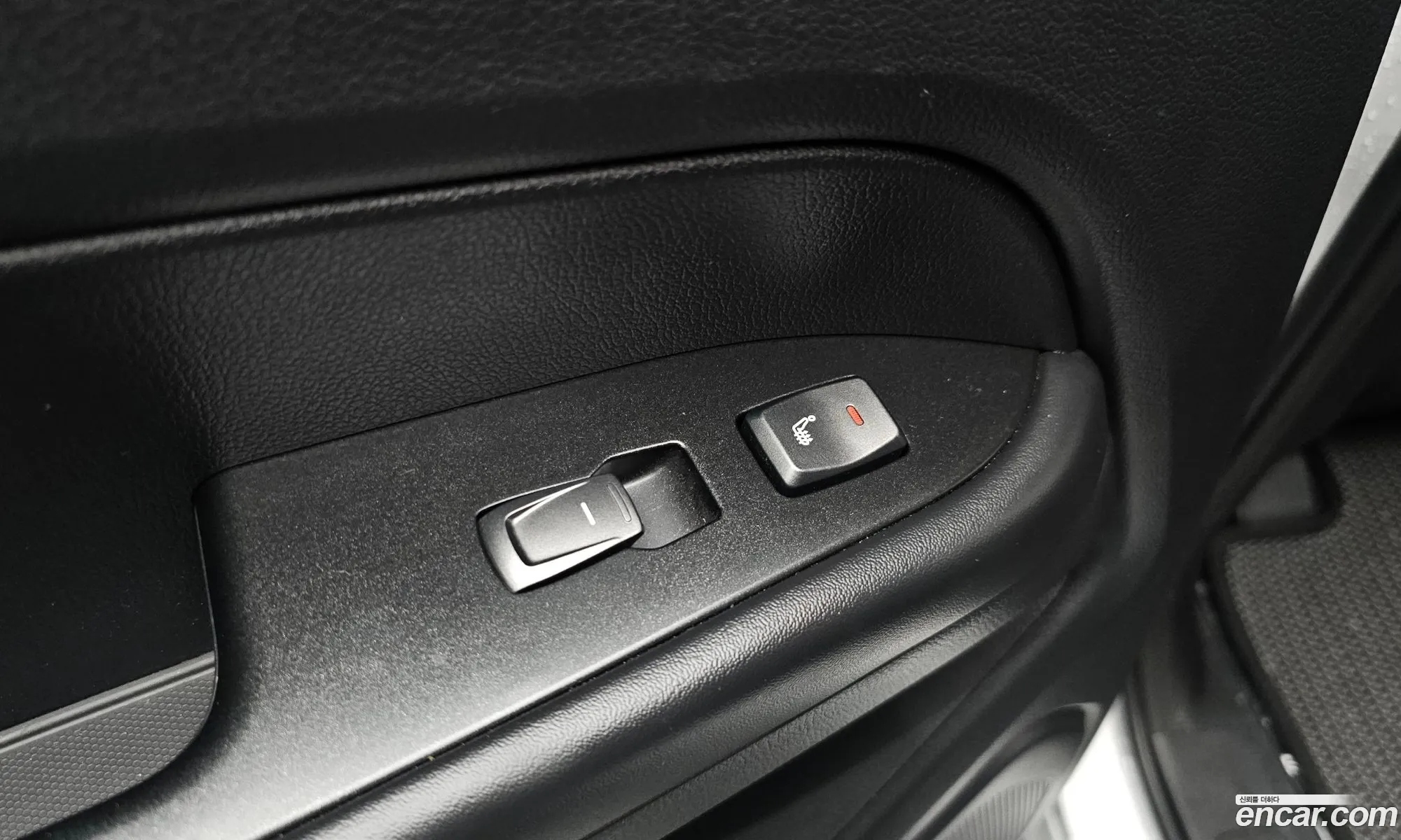 KG Mobility (SsangYong) Rexton Sports Khan 2022 — 19