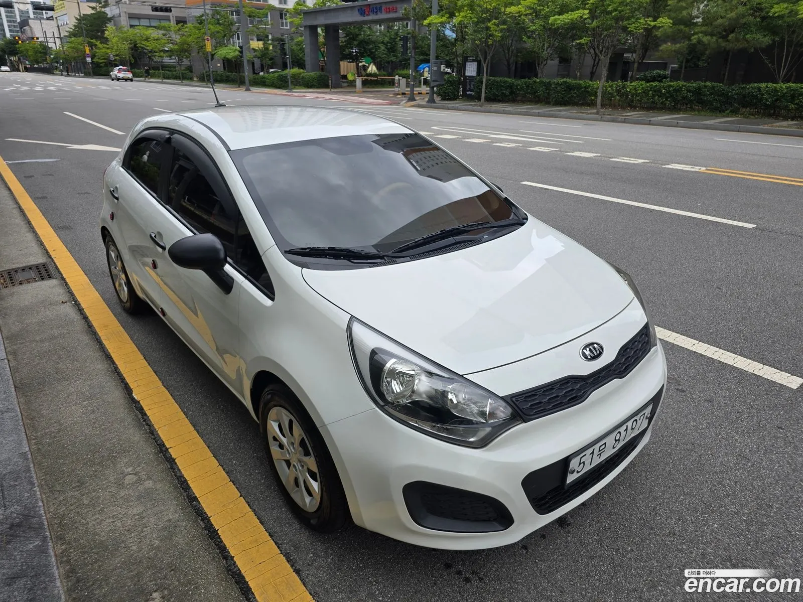 Kia Pride 2013 — 19