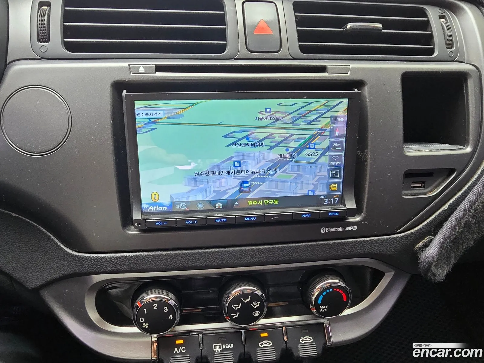 Kia Pride 2013 — 4
