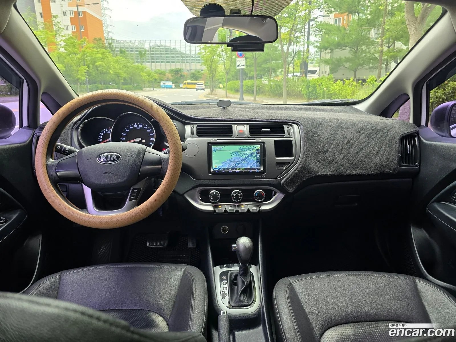 Kia Pride 2013 — 16