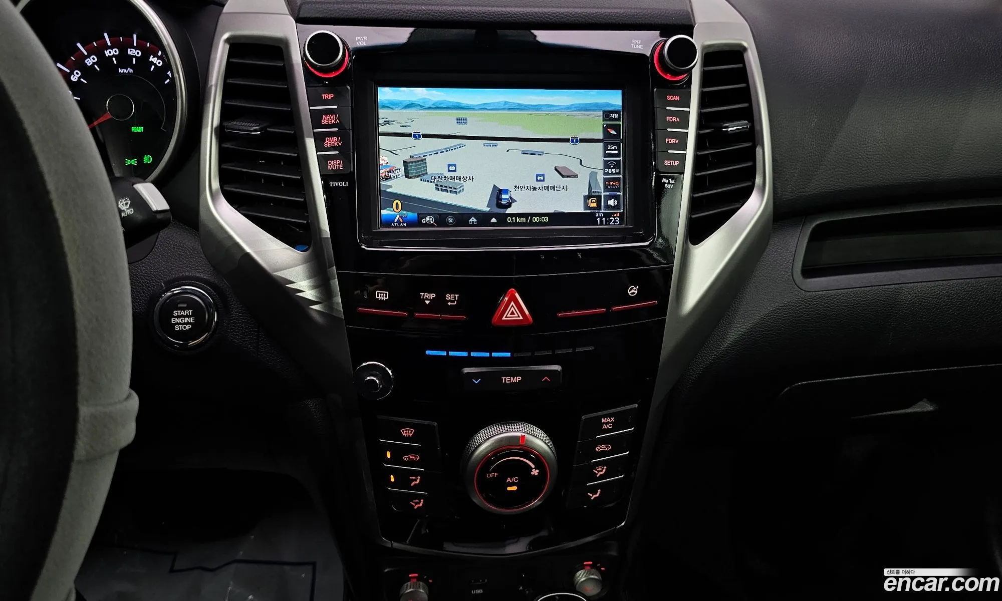 KG Mobility (SsangYong) Tivoli 2015 — 5