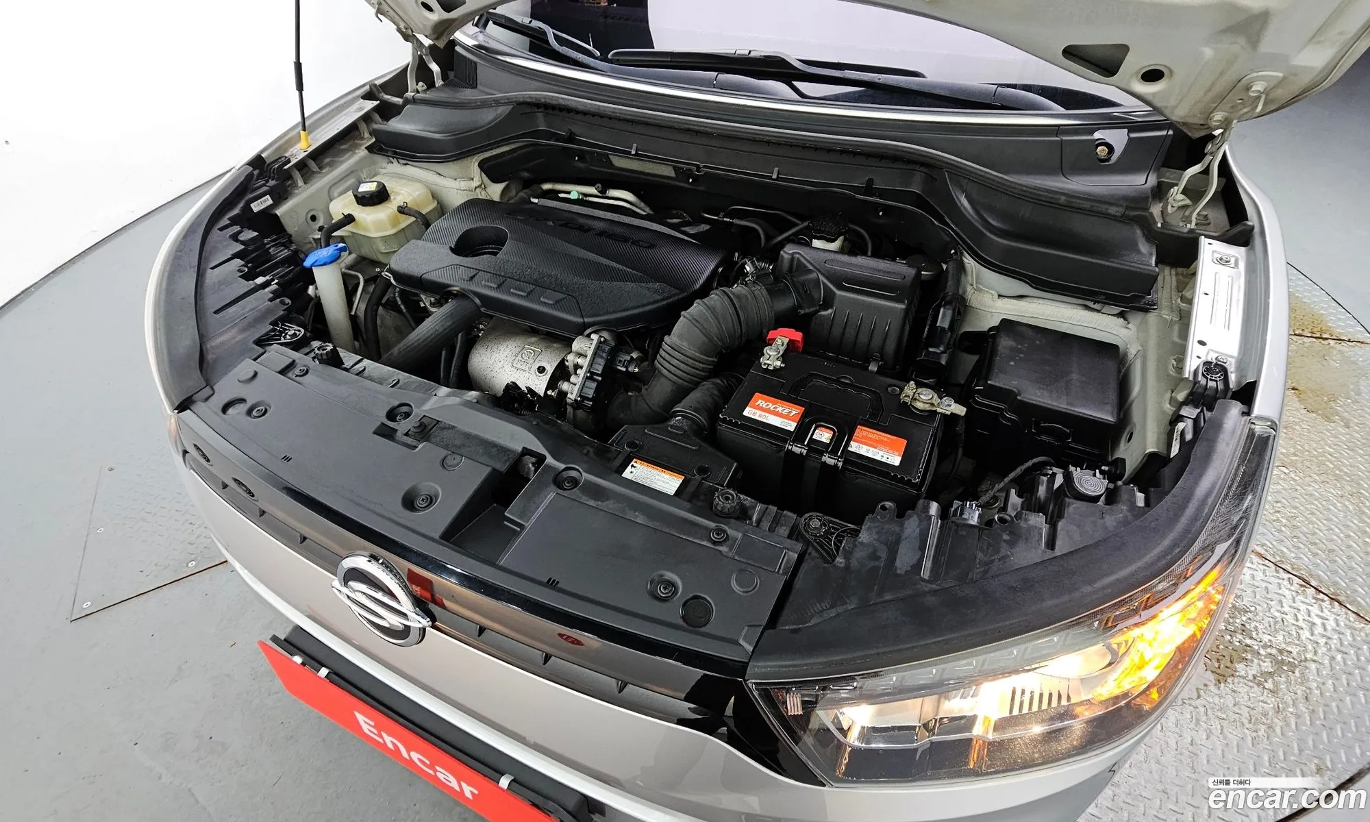 KG Mobility (SsangYong) Tivoli 2015 — 12