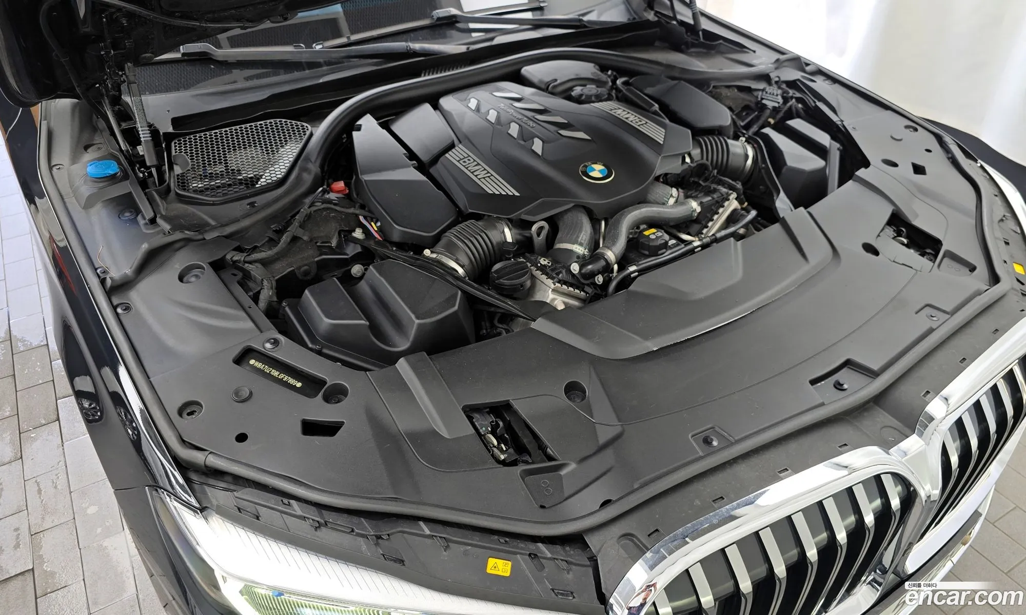 BMW 7 Series 2019 WBA7U2108LGF97889 — 3
