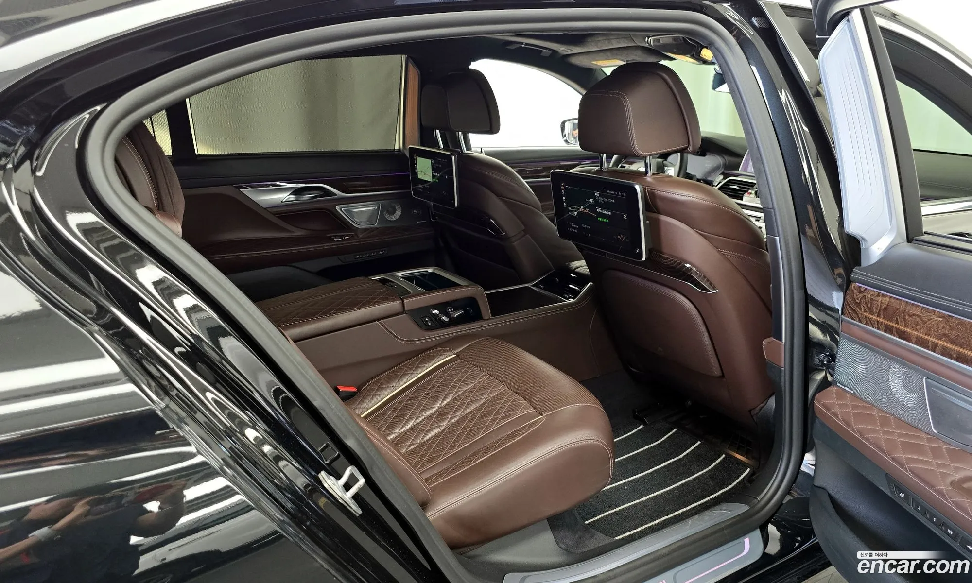 BMW 7 Series 2019 WBA7U2108LGF97889 — 2