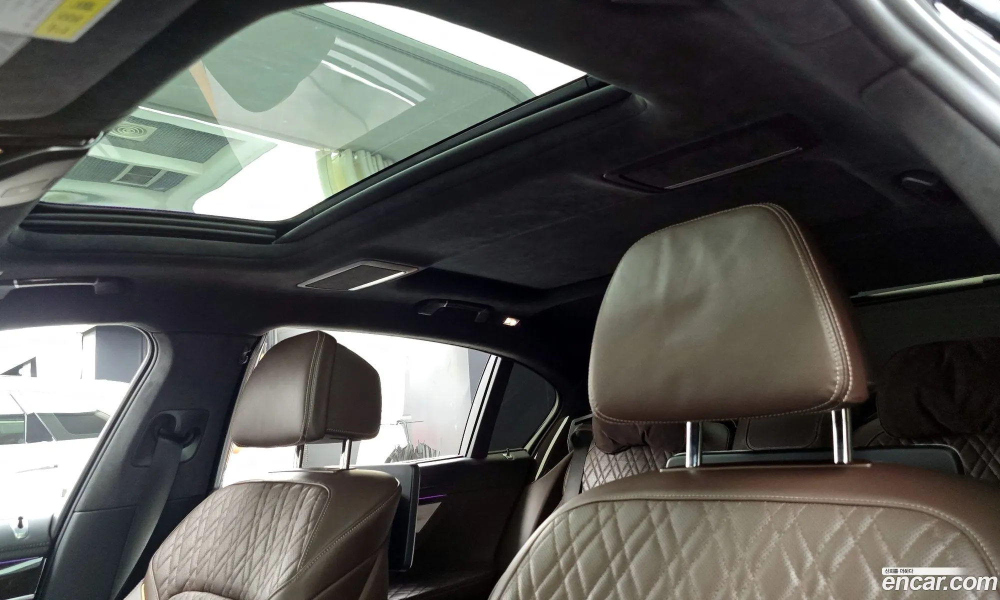 BMW 7 Series 2019 WBA7U2108LGF97889 — 15