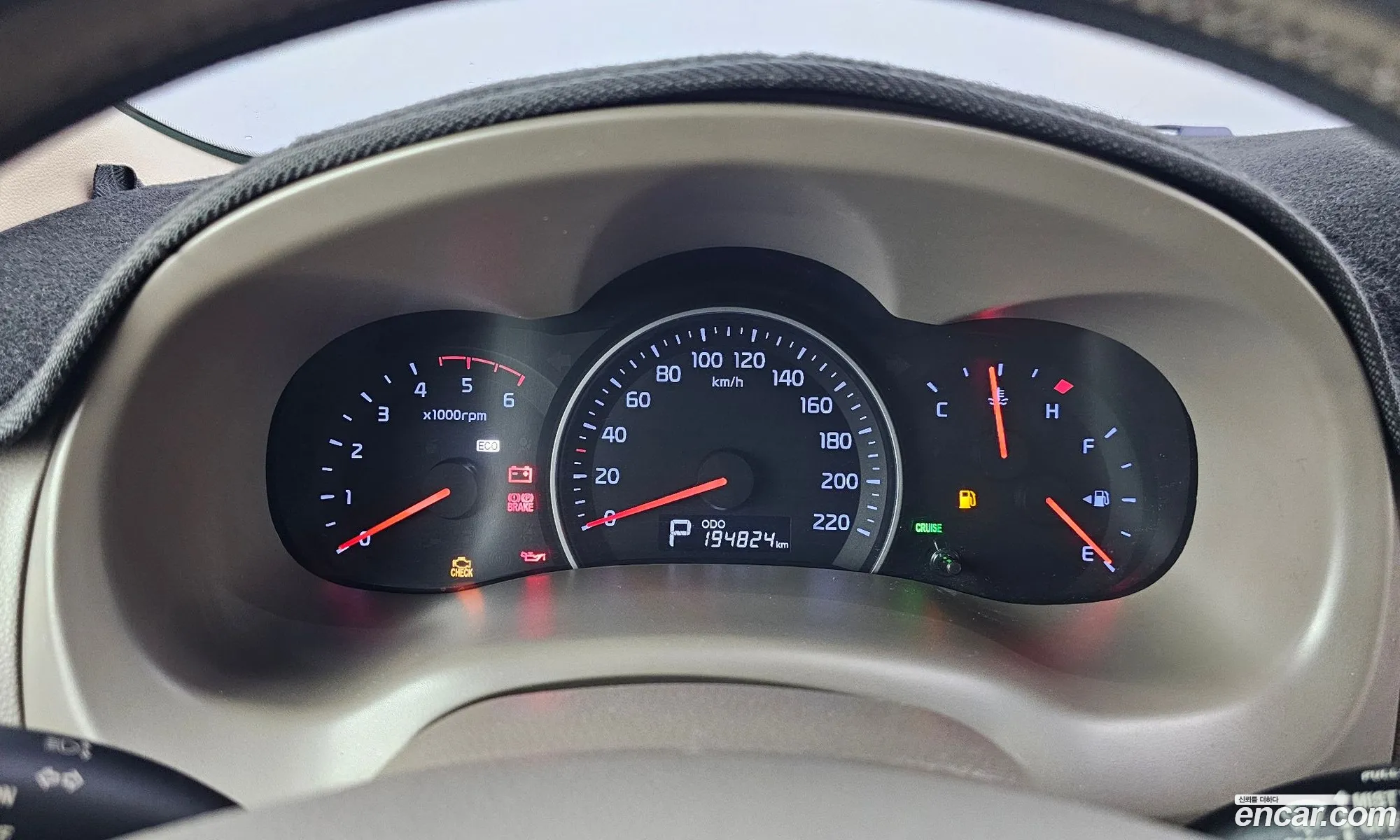 Kia Carnival R 2013 — 8