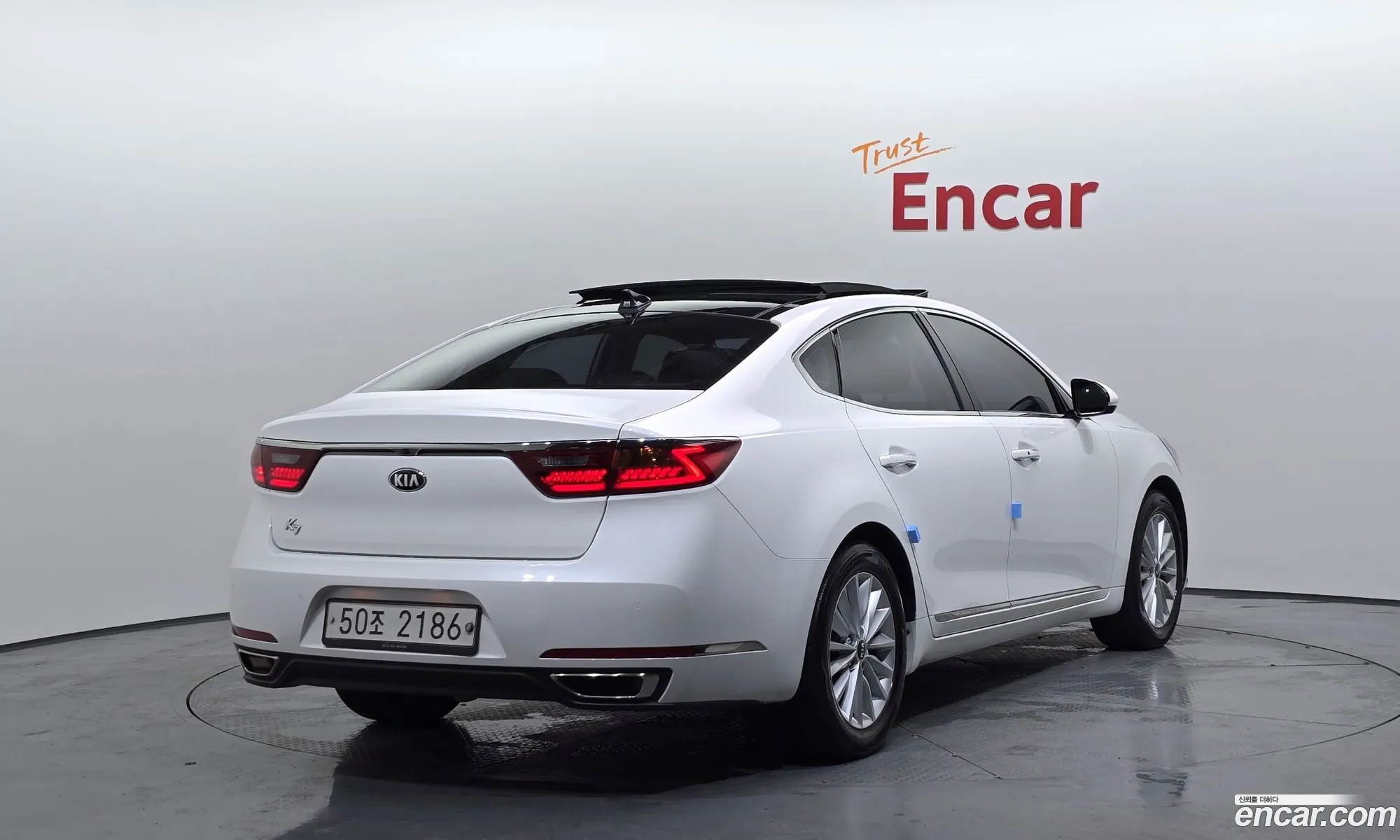 Kia K7 2017 — 17