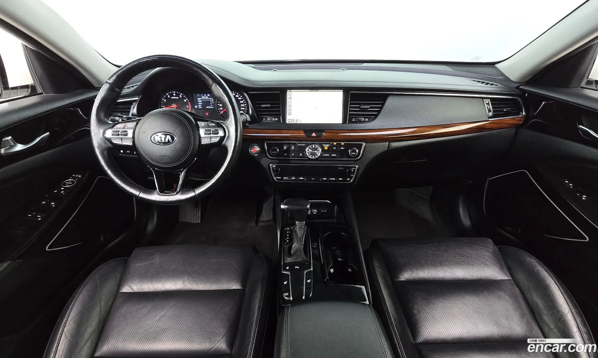 Kia K7 2017 — 20