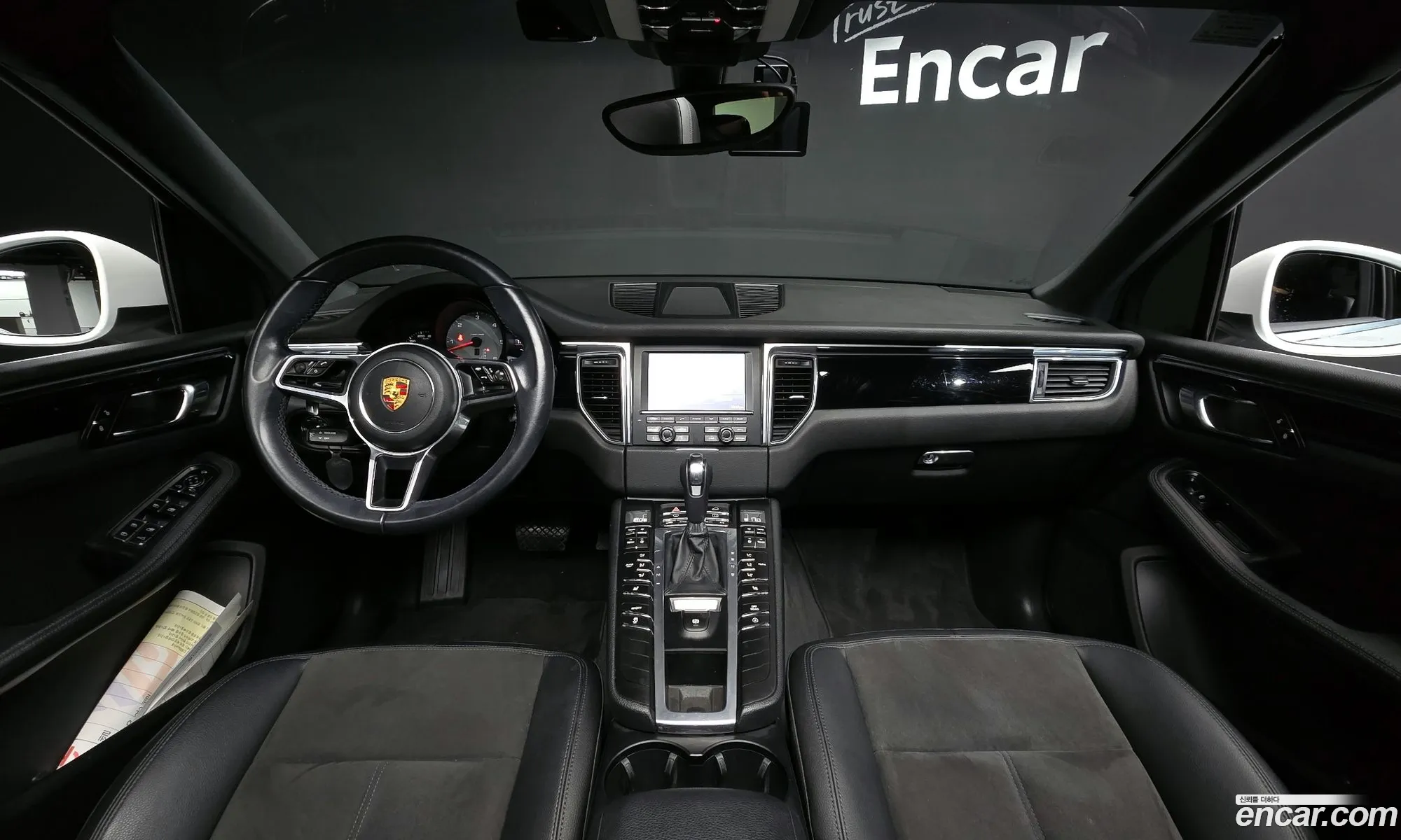 Porsche Macan 2015 WP1AD2958GLB61948 — 16