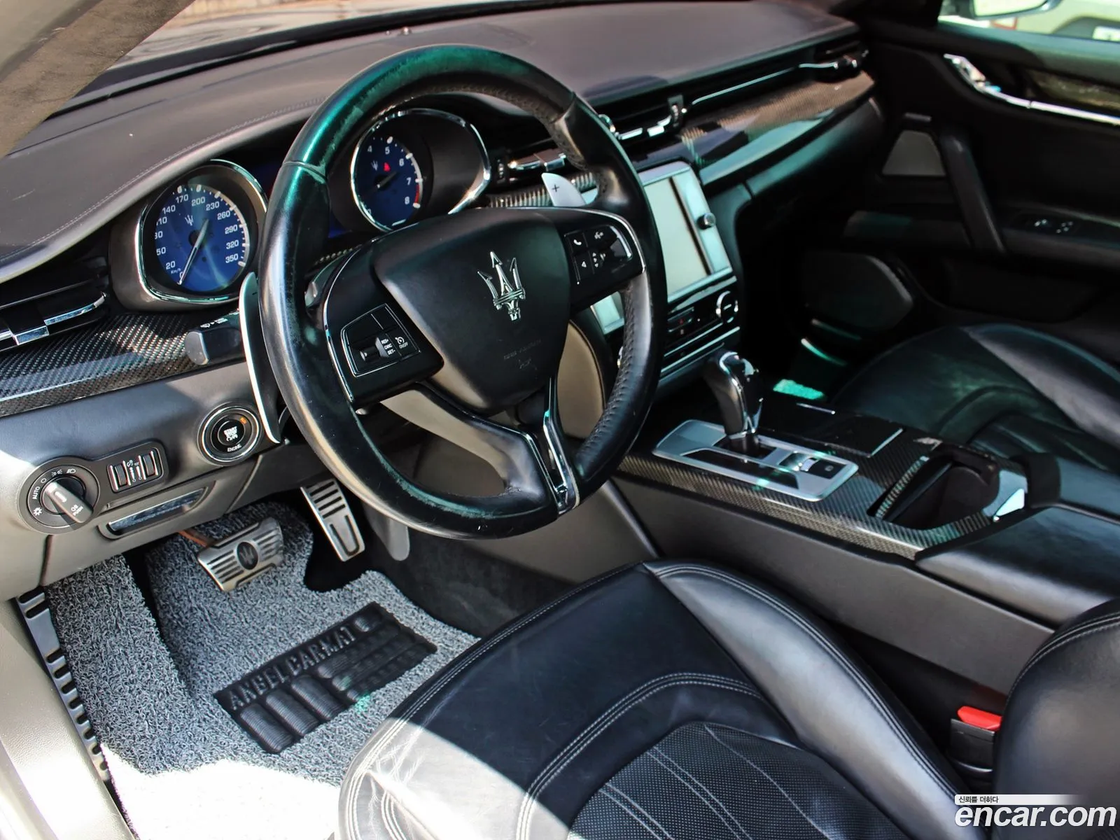 Maserati Quattroporte 2013 — 13