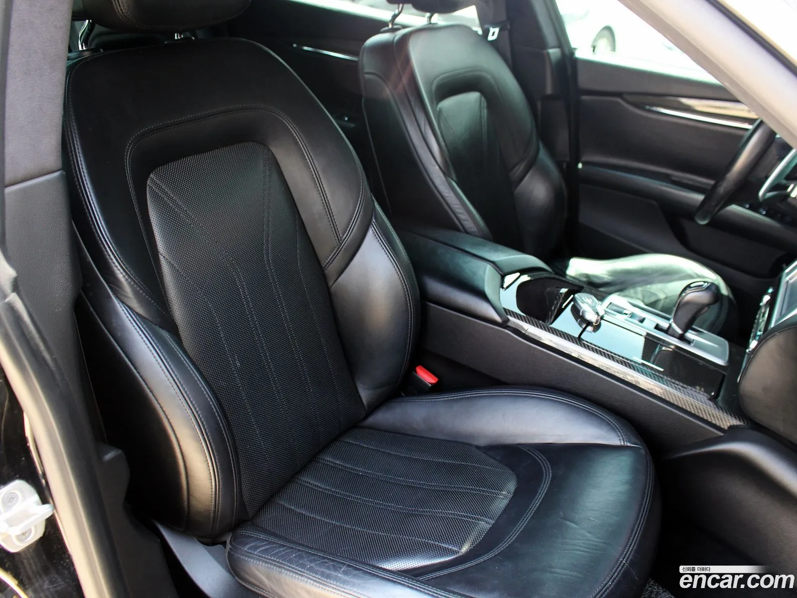 Maserati Quattroporte 2013 — 14