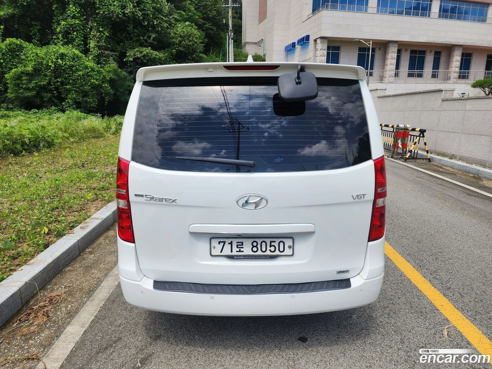 Hyundai Grand Starex 2018 — 12