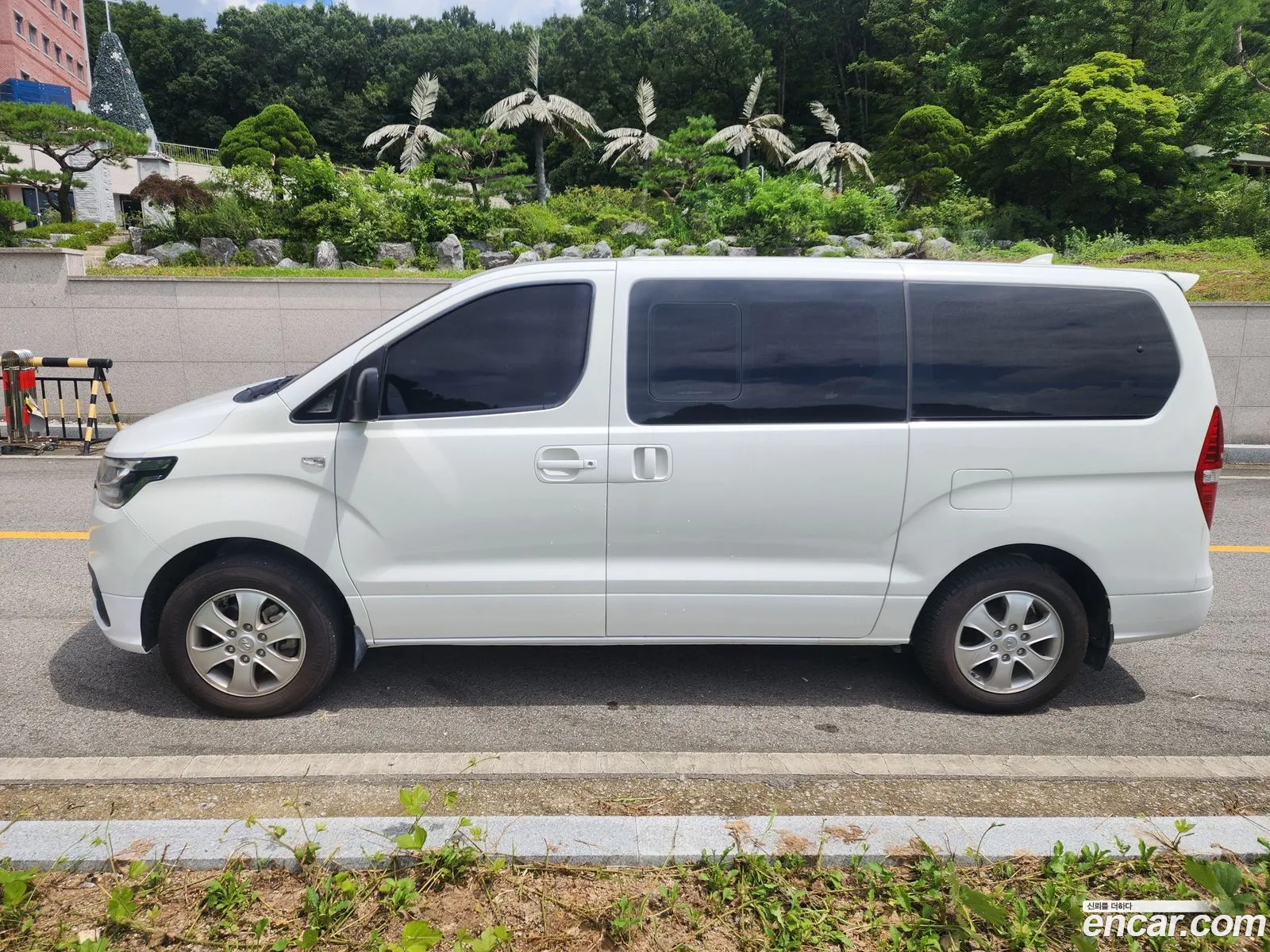 Hyundai Grand Starex 2018 — 15