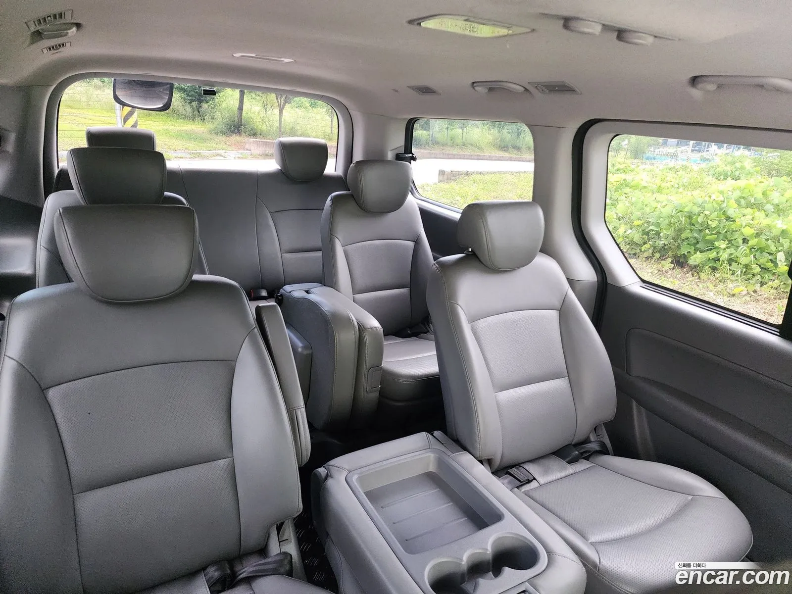 Hyundai Grand Starex 2018 — 20