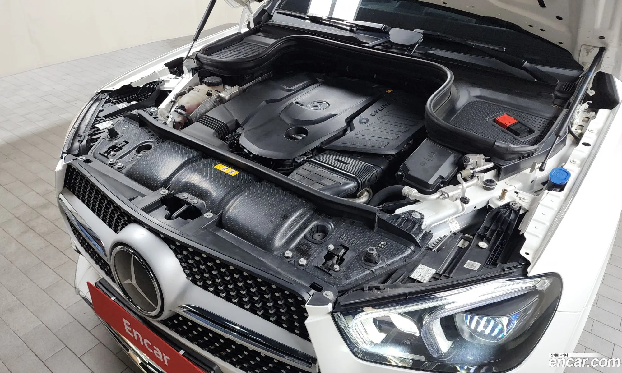 Mercedes-Benz GLE-Class W167 2023 — 10