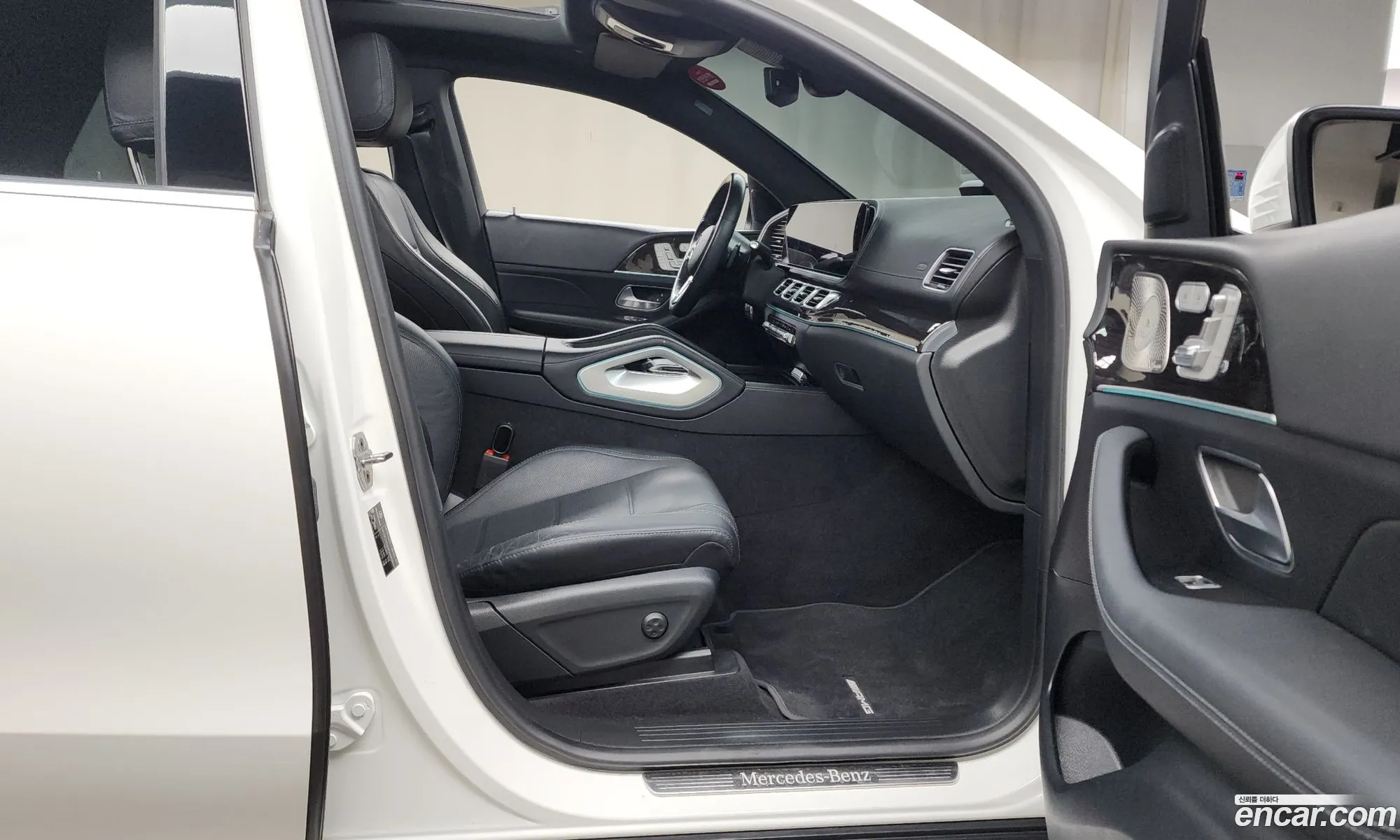 Mercedes-Benz GLE-Class W167 2023 — 14