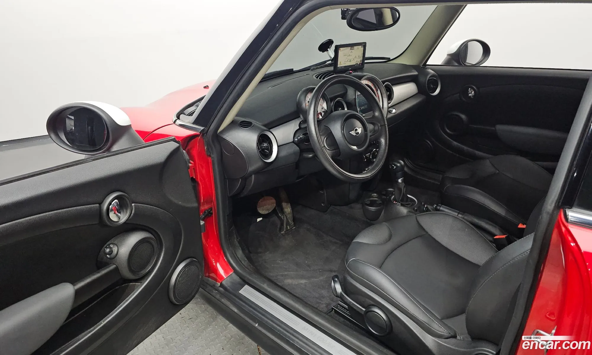 Mini Cooper 2011 WMWSU310XCT206567 — 14