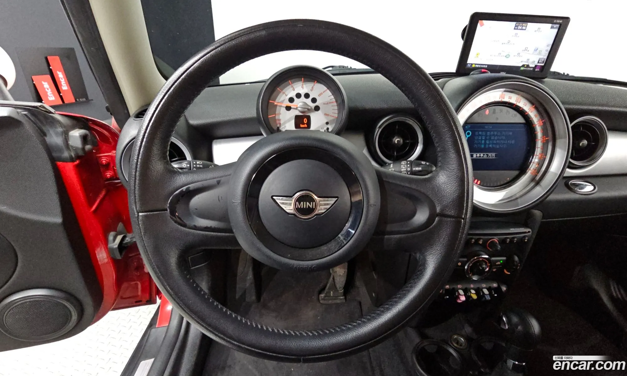 Mini Cooper 2011 WMWSU310XCT206567 — 6