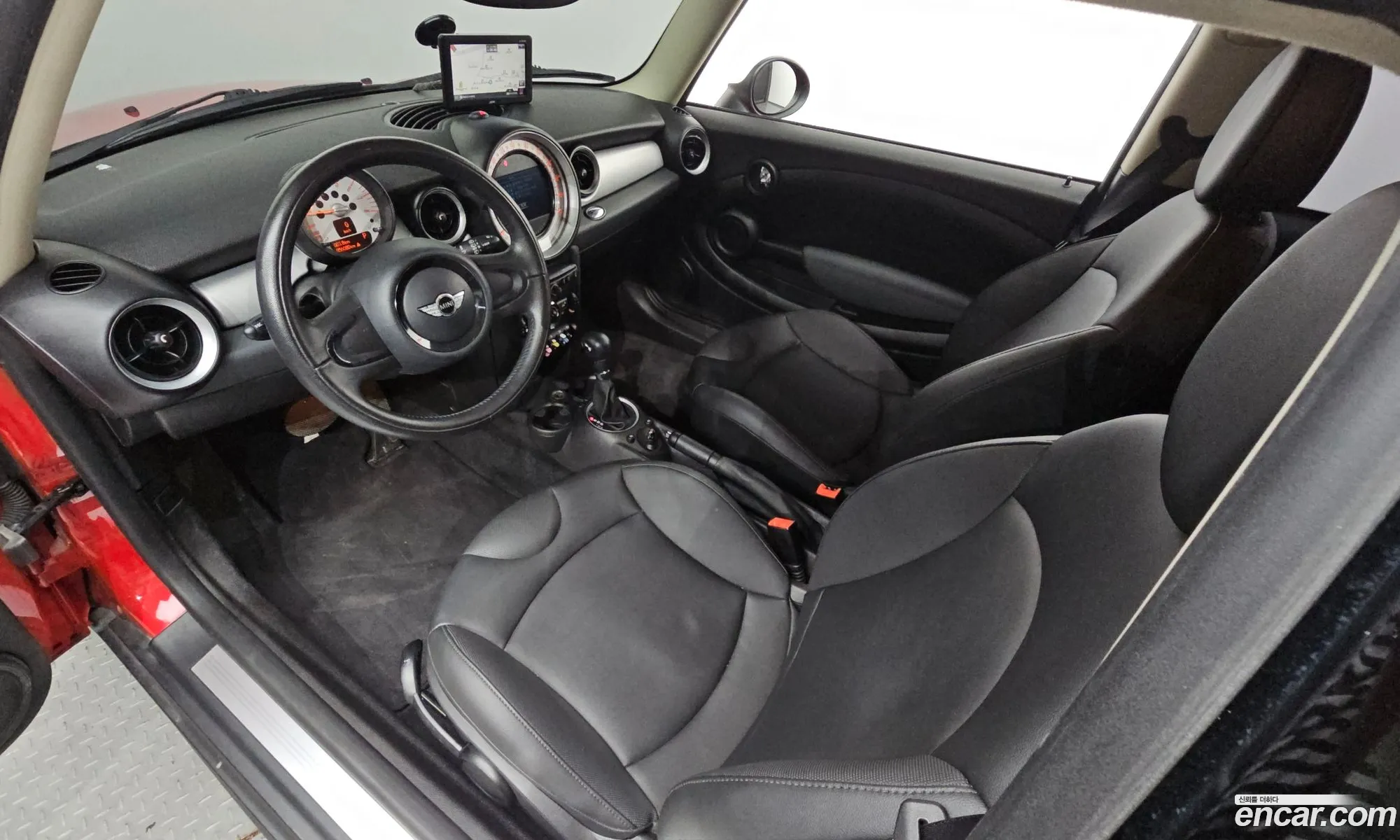 Mini Cooper 2011 WMWSU310XCT206567 — 5