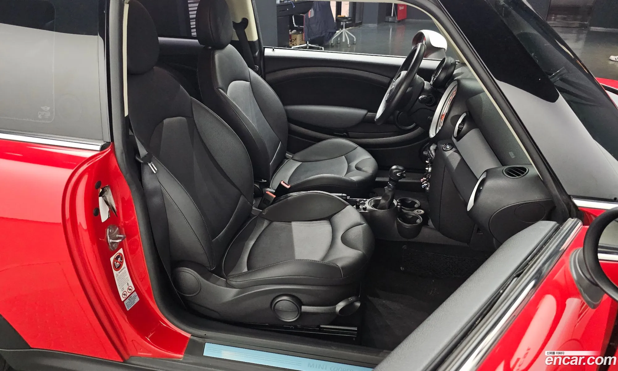 Mini Cooper 2011 WMWSU310XCT206567 — 7